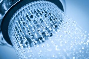 la douche à la place du bain